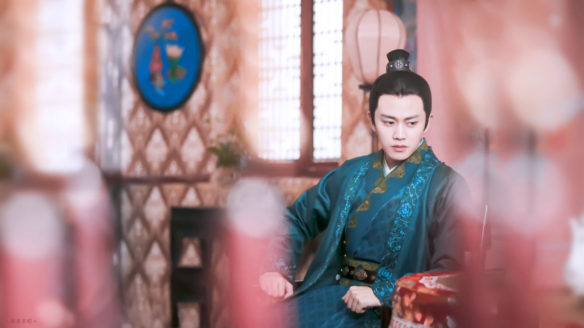 “垒球决战激烈进行！新都赛场悬念迭起”