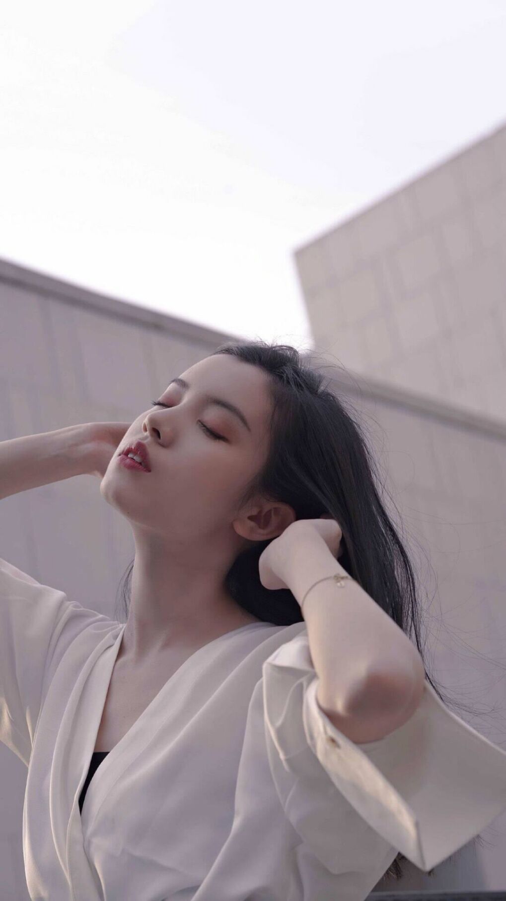 魔术替补阵容展现活力打出反击高潮，替补魔术师