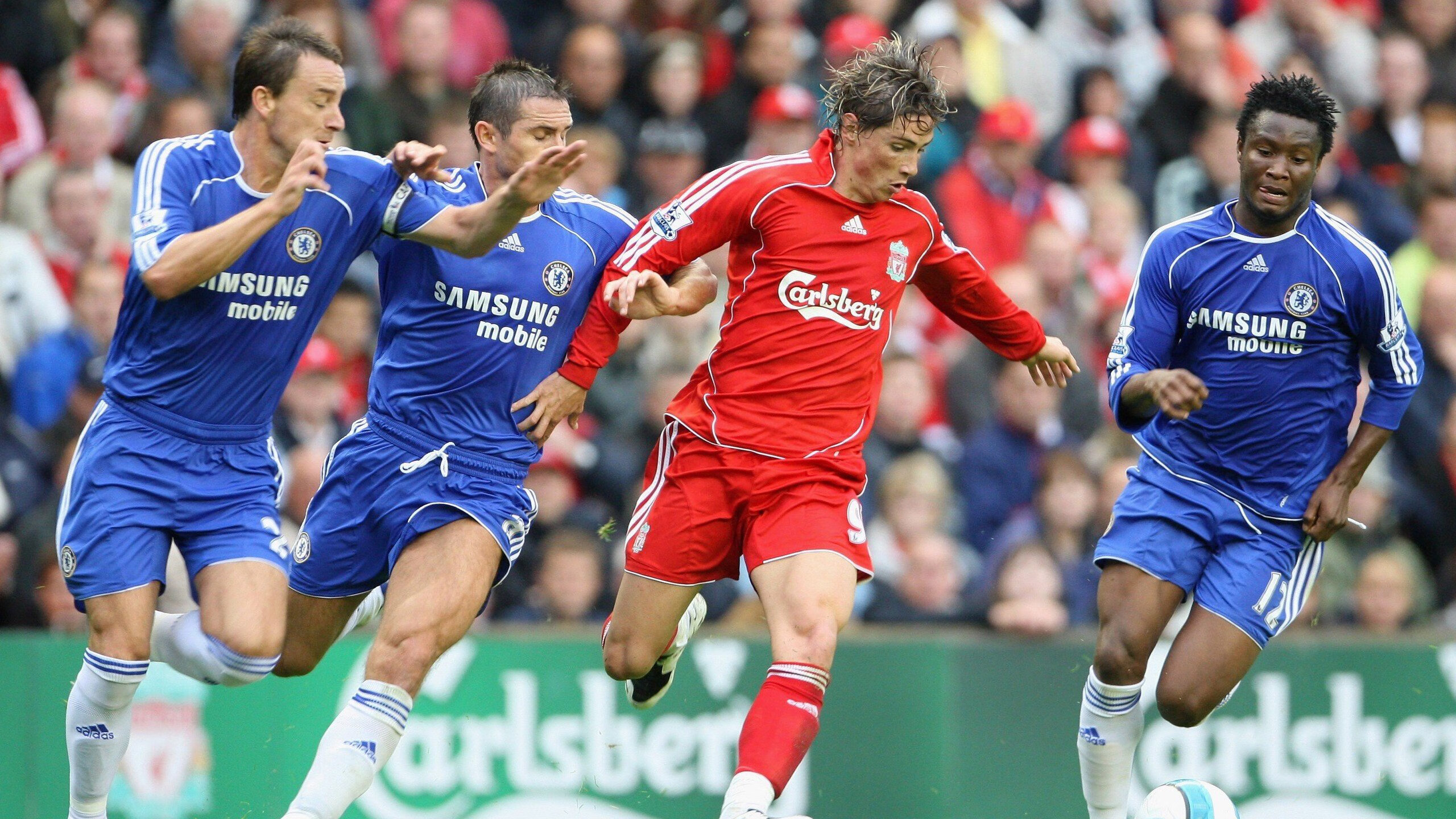 英雄联盟与DOTA2赛事对比:MOBA游戏谁更胜一筹?,英雄联盟和dota2比赛